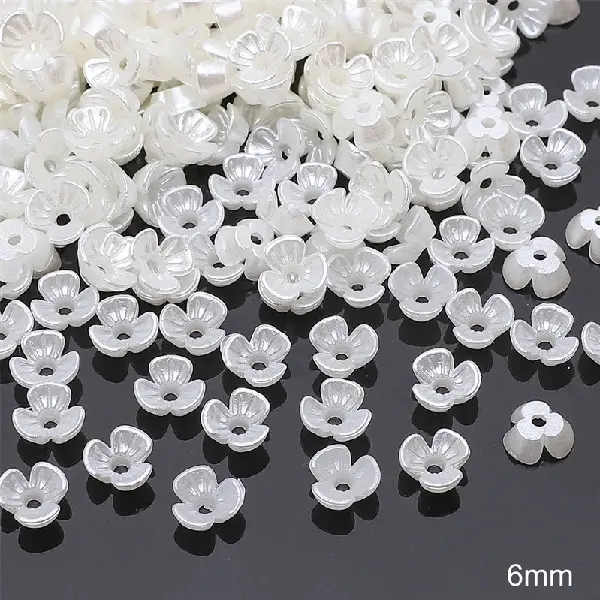 #01 Three-petal flower 6mm hole diameter about 1mm 50 pcs/pack,chaincharmsupply.com