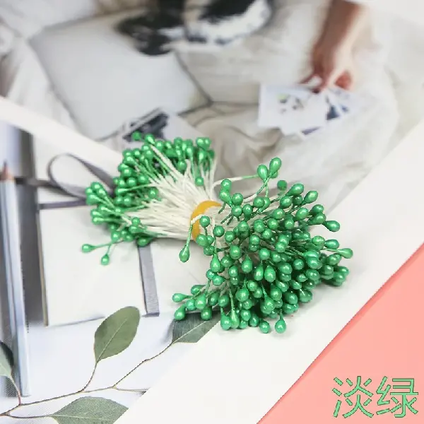 Light green - length about 55mm, about 120-150 pieces/pack,chaincharmsupply.com
