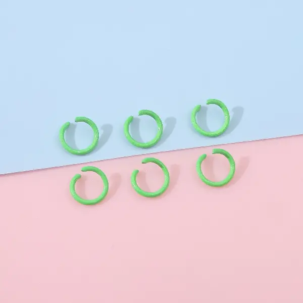 Grass green - diameter 8mm, wire diameter 1.2mm, 50 pcs/pack,chaincharmsupply.com