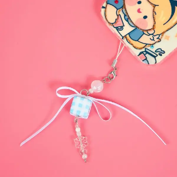 Ribbon Cube,chaincharmsupply.com