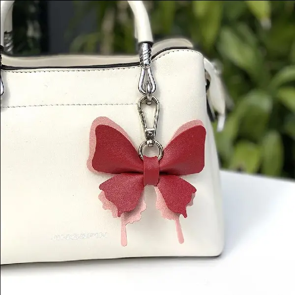 Burgundy + pink,chaincharmsupply.com