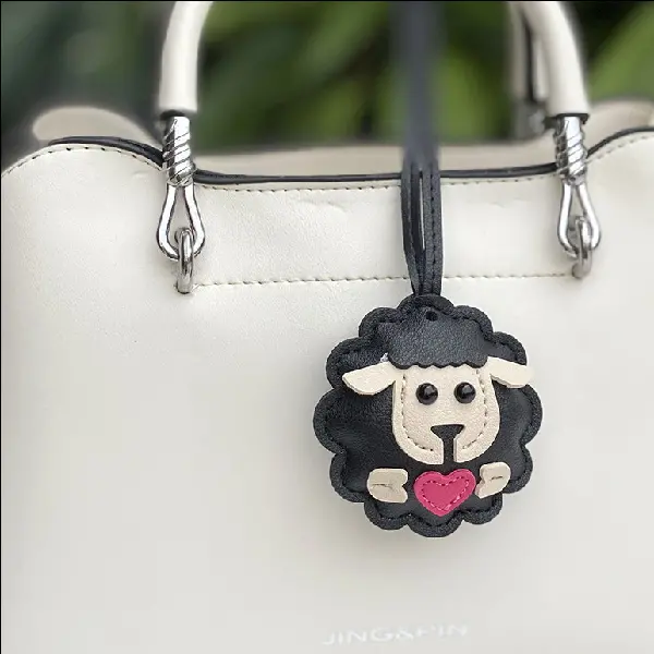 Black,chaincharmsupply.com