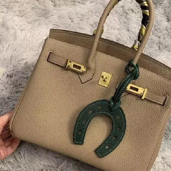 Dark green,chaincharmsupply.com