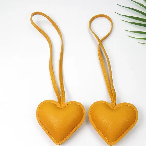 Sunflower color - heart diameter 7CM, rope length 20Cm,chaincharmsupply.com