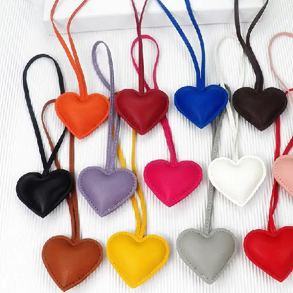 White - heart diameter 7CM, rope length 20Cm,chaincharmsupply.com