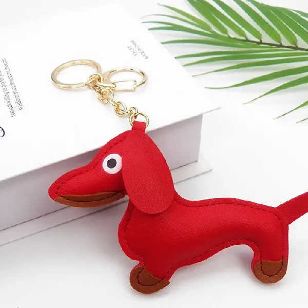 Big red + gold keychain,chaincharmsupply.com