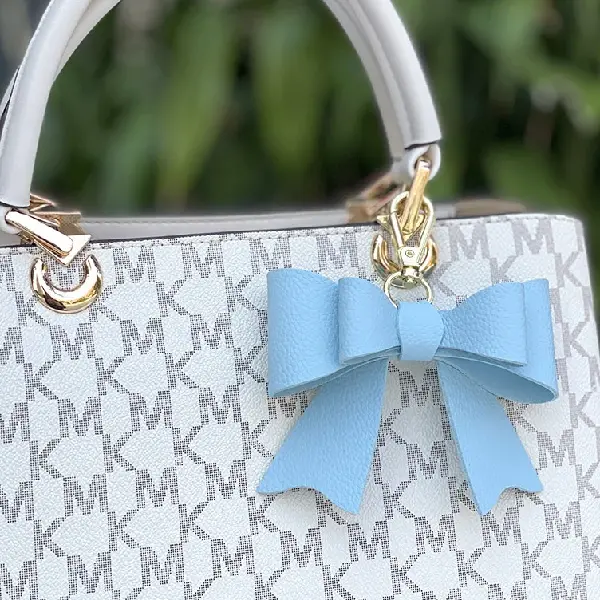 Light blue,chaincharmsupply.com