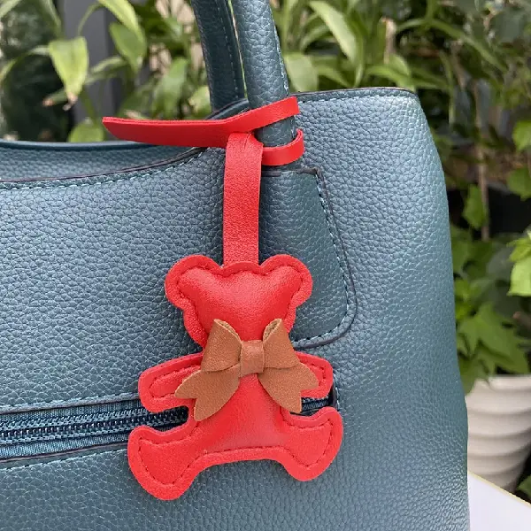 Red,chaincharmsupply.com
