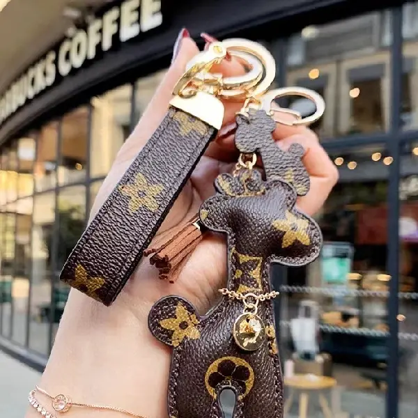 Brown flower+ keychain,chaincharmsupply.com