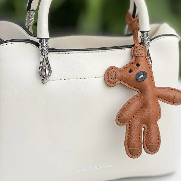 Light brown,chaincharmsupply.com