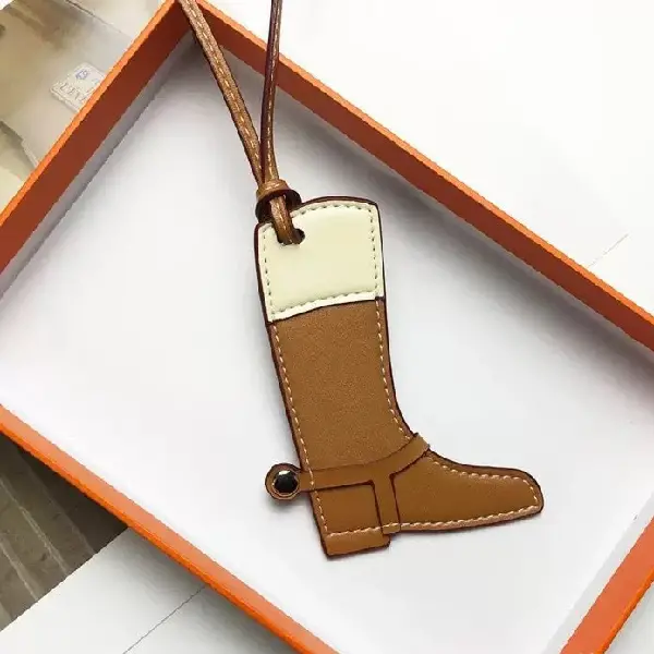 Light coffee + beige-7*10.5CM,chaincharmsupply.com