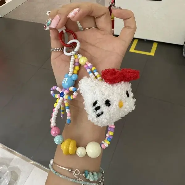 Single sided red hello kitty,chaincharmsupply.com