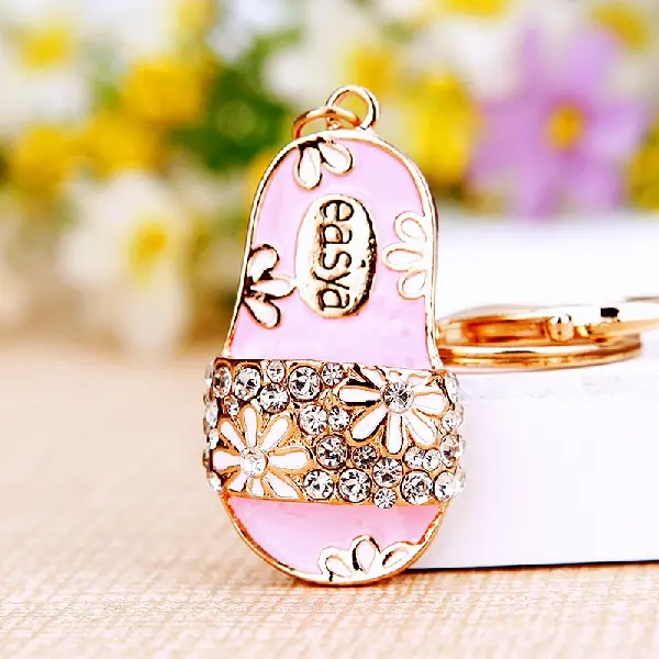 Small slippers pink-single OPP bag packaging,chaincharmsupply.com