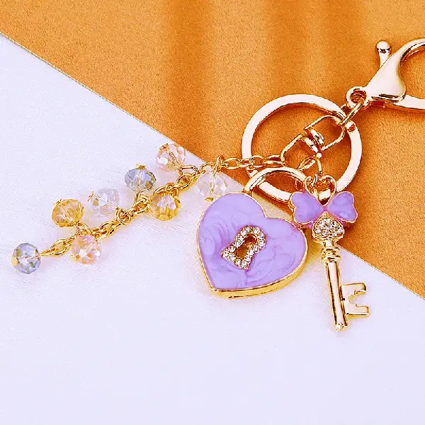 Four-leaf clover love lock violet-single OPP bag packaging,chaincharmsupply.com