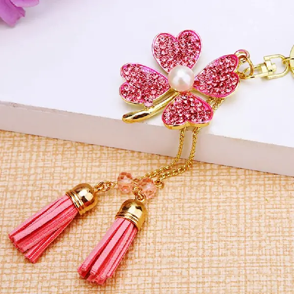 Pearl Clover Pink-single OPP bag packaging,chaincharmsupply.com