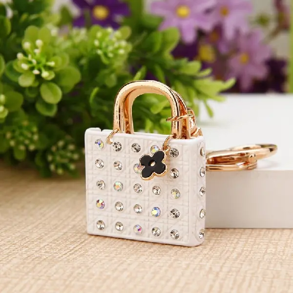 Princess Diana bag white-single OPP bag packaging,chaincharmsupply.com