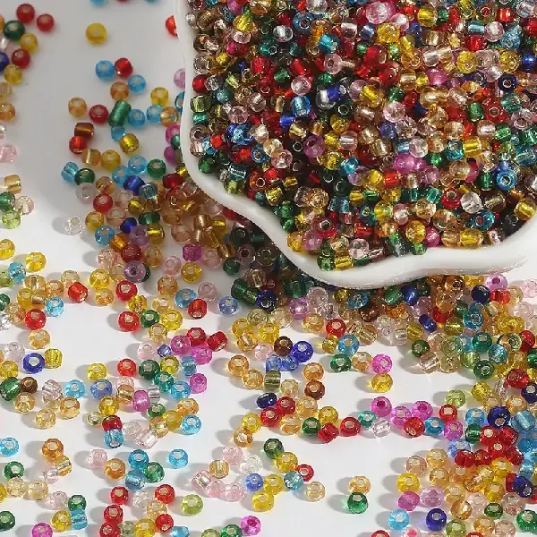 Randomly mixed colors - 3mm aperture 0.8mm 15g/pack about 500 pieces,chaincharmsupply.com