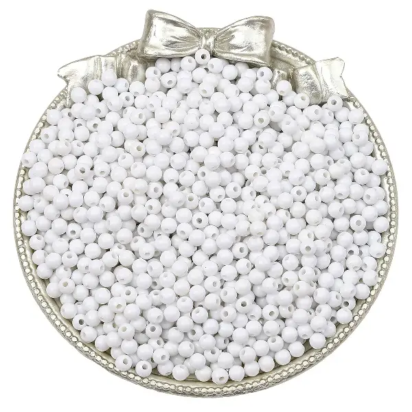 White - about 4mm, aperture about 1mm (about 300 pieces),chaincharmsupply.com