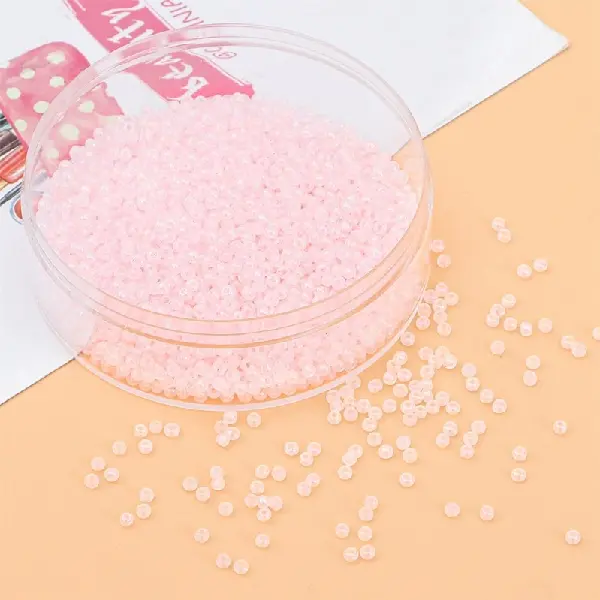 Light pink-4mm, hole diameter about 1.5mm, 10g/pack, about 100 pieces,chaincharmsupply.com