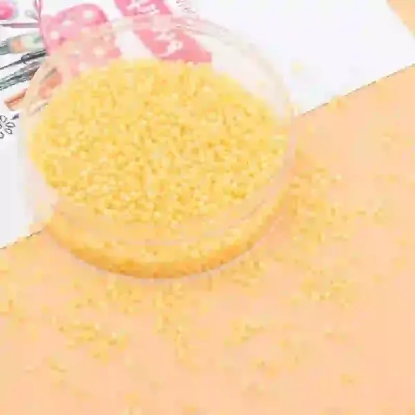 Bright yellow-4mm, hole diameter about 1.5mm, 10g/pack, about 100 pieces,chaincharmsupply.com