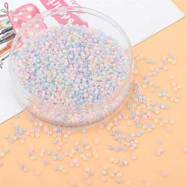 Macaron color-4mm, hole diameter about 1.5mm, 10g/pack, about 100 pieces,chaincharmsupply.com