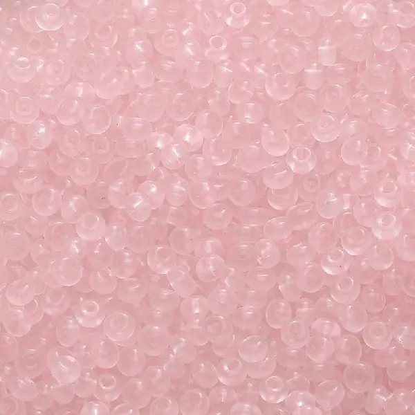 Light pink-10g/pack, about 150 pieces, 2x4mm, hole diameter about 1mm,chaincharmsupply.com