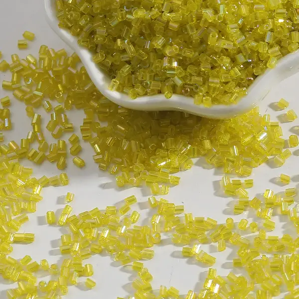 Yellow-2mm 15g/pack about 700 pieces,chaincharmsupply.com
