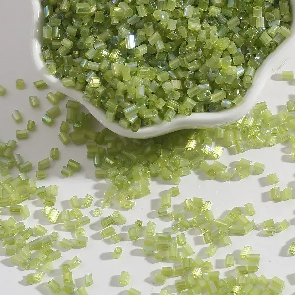 Light green-2mm 15g/pack about 700 pieces,chaincharmsupply.com