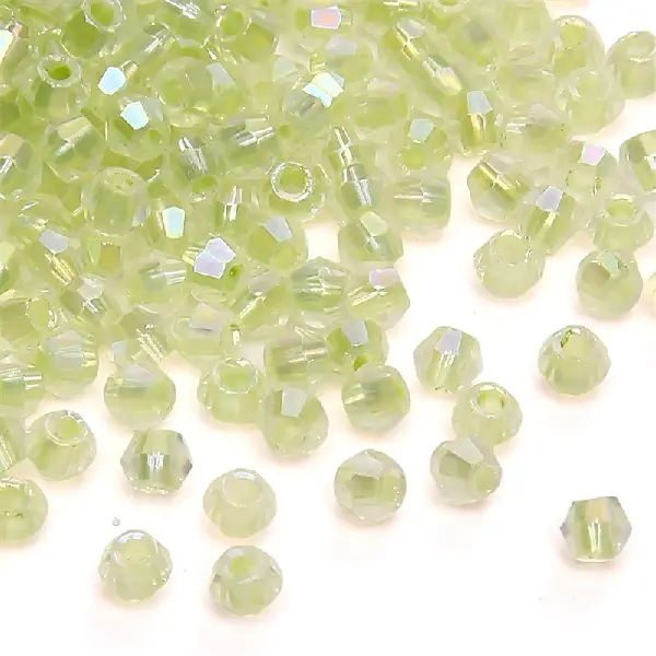 HJ15 Bud Green-10g/pack, about 135 pieces, 4mm, hole diameter 1.2mm,chaincharmsupply.com