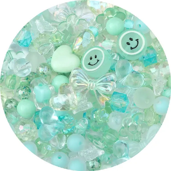 Green series-randomly mixed 30g/pack,chaincharmsupply.com