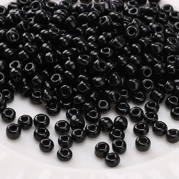 Black 3mm, hole diameter about 1mm, 10g/pack, about 350 pieces,chaincharmsupply.com
