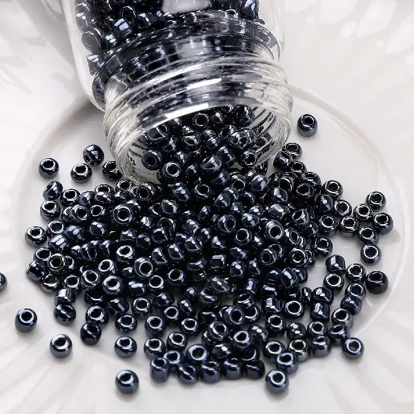 Dark blue 3mm hole diameter about 1mm 10g/pack about 350 pieces,chaincharmsupply.com