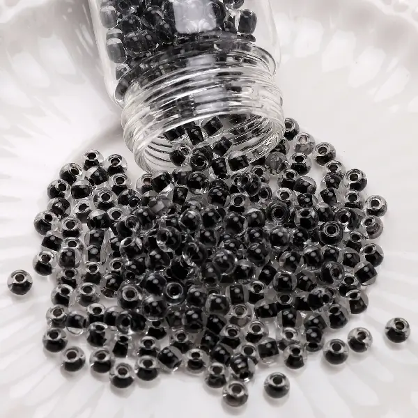 Ink dyed black and gray 4mm hole diameter about 1mm 10g/pack about 160 pieces,chaincharmsupply.com