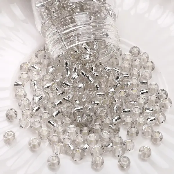 Silver-filled rice beads 4mm, hole diameter about 1mm, 10g/pack, about 150 pieces,chaincharmsupply.com