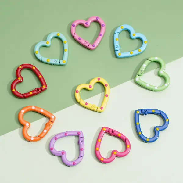 Three-dimensional love 26x25mm 5 pcs/pack,chaincharmsupply.com