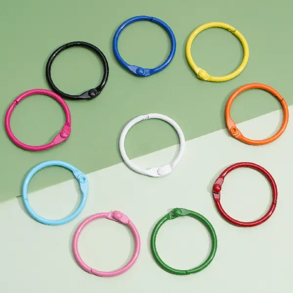 Iron spray-painted open key ring 30mm, wire diameter about 2.3mm, 10 pcs/pack,chaincharmsupply.com